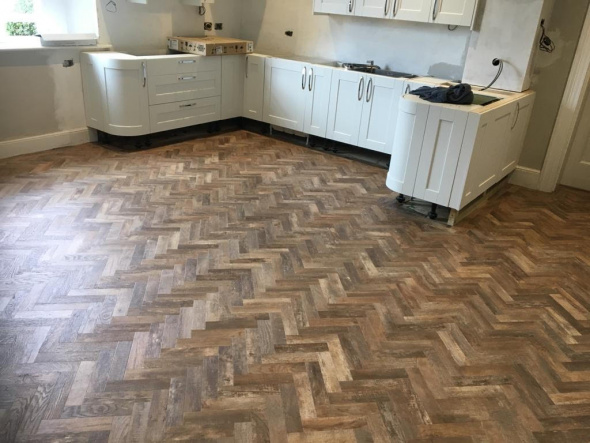 Parquet floor to kitchen