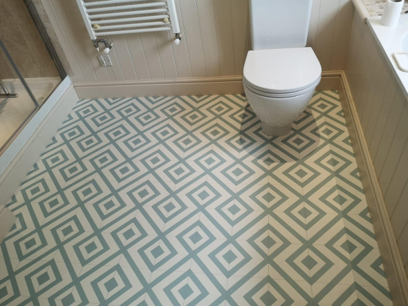 Stylish bathroom with sheet vinyl floor